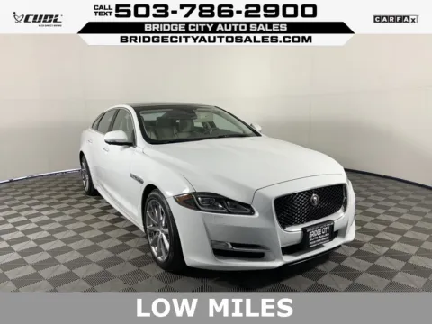 White 2016 Jaguar XJ R-Sport for sale in Milwaukie, OR