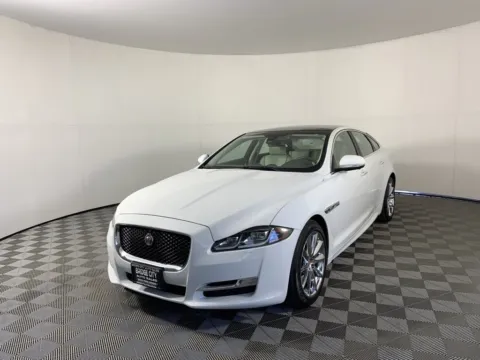 More photos of 2016 Jaguar XJ R-Sport at Bridge City Auto Sales Luxury Used Cars Portland, OR