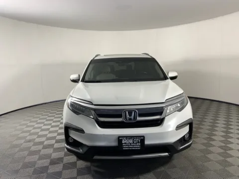 More photos of 2022 Honda Pilot Elite at Bridge City Auto Sales Luxury Used Cars Portland, OR