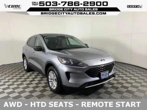 Silver 2022 Ford Escape SE for sale in Milwaukie, OR
