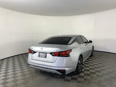 Another view of 2021 Nissan Altima 2.5 SV for sale in Milwaukie, OR at Bridge City Auto Sales Luxury Used Cars Portland