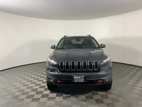 More photos of 2017 Jeep Cherokee Trailhawk at Bridge City Auto Sales Luxury Used Cars Portland, OR