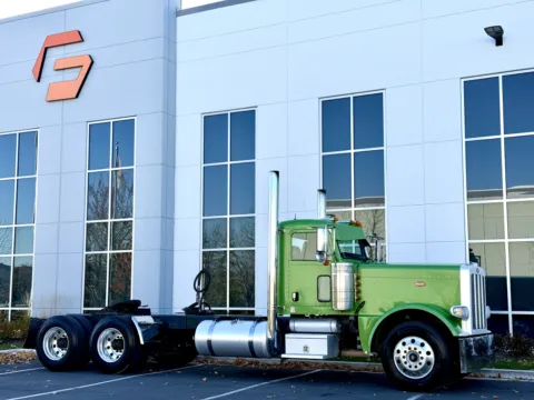 Photos of 2016 PETERBILT 389 for sale in New Lenox, IL at Forge Truck Centers - Illinois