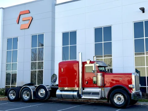 Photos of 2022 PETERBILT 389 for sale in New Lenox, IL at Forge Truck Centers - Illinois