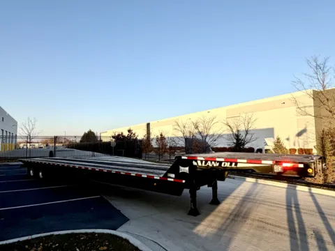 Photos of 2016 LANDOLL 317-48 for sale in New Lenox, IL at Forge Truck Centers - Illinois