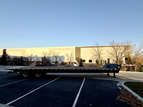 Another view of 2016 LANDOLL 317-48 for sale in New Lenox, IL at Forge Truck Centers - Illinois