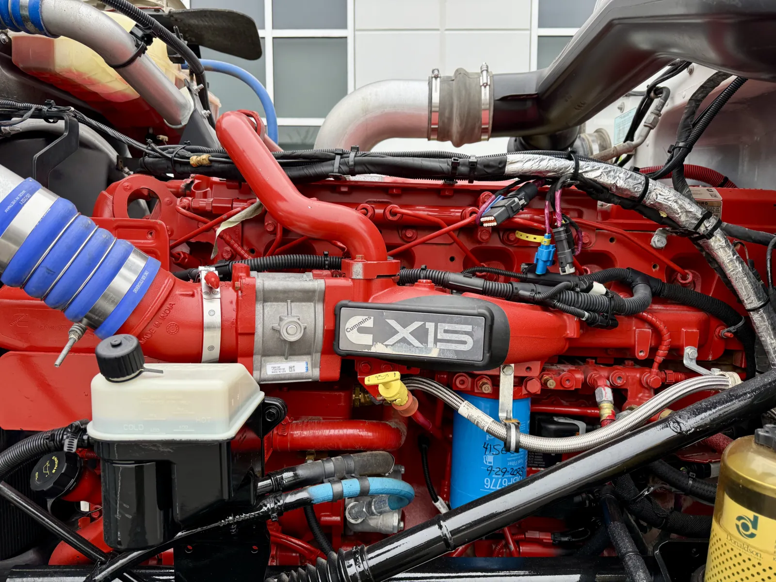 2023 Peterbilt 389 - image 12