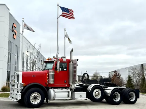 2006 PETERBILT 379 for sale in New Lenox, IL