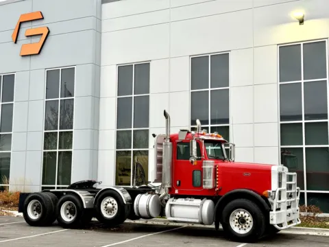 Photos of 2006 PETERBILT 379 for sale in New Lenox, IL at Forge Truck Centers - Illinois