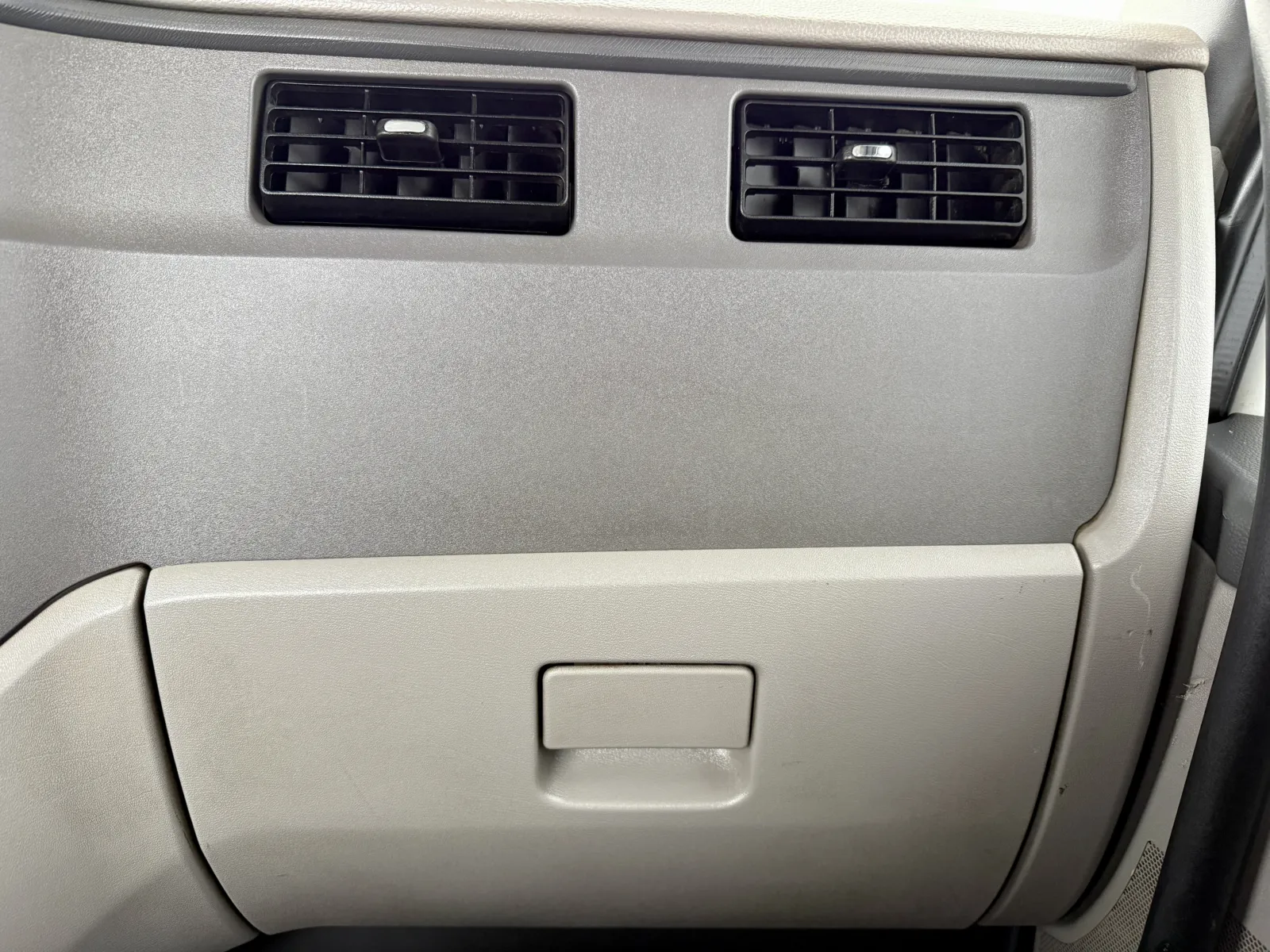 2015 Peterbilt 567 - image 19