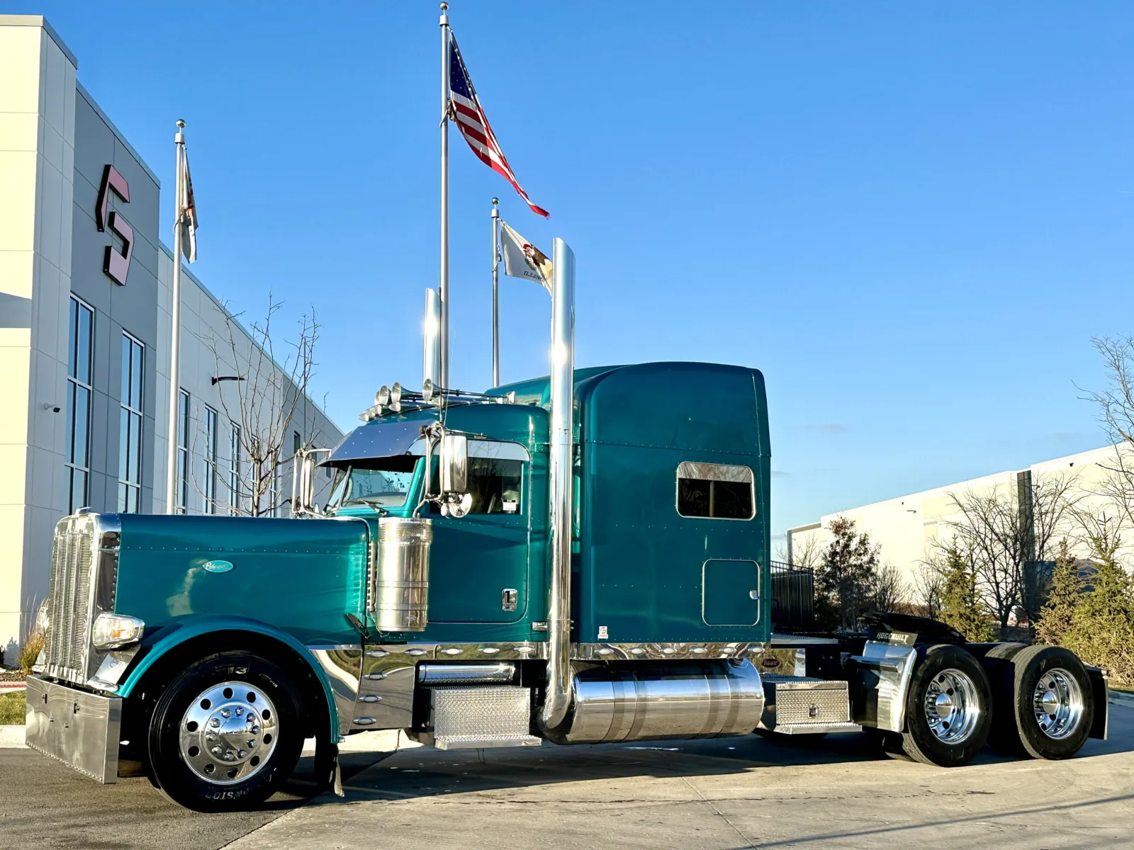 2020 PETERBILT 389 for sale in New Lenox, IL