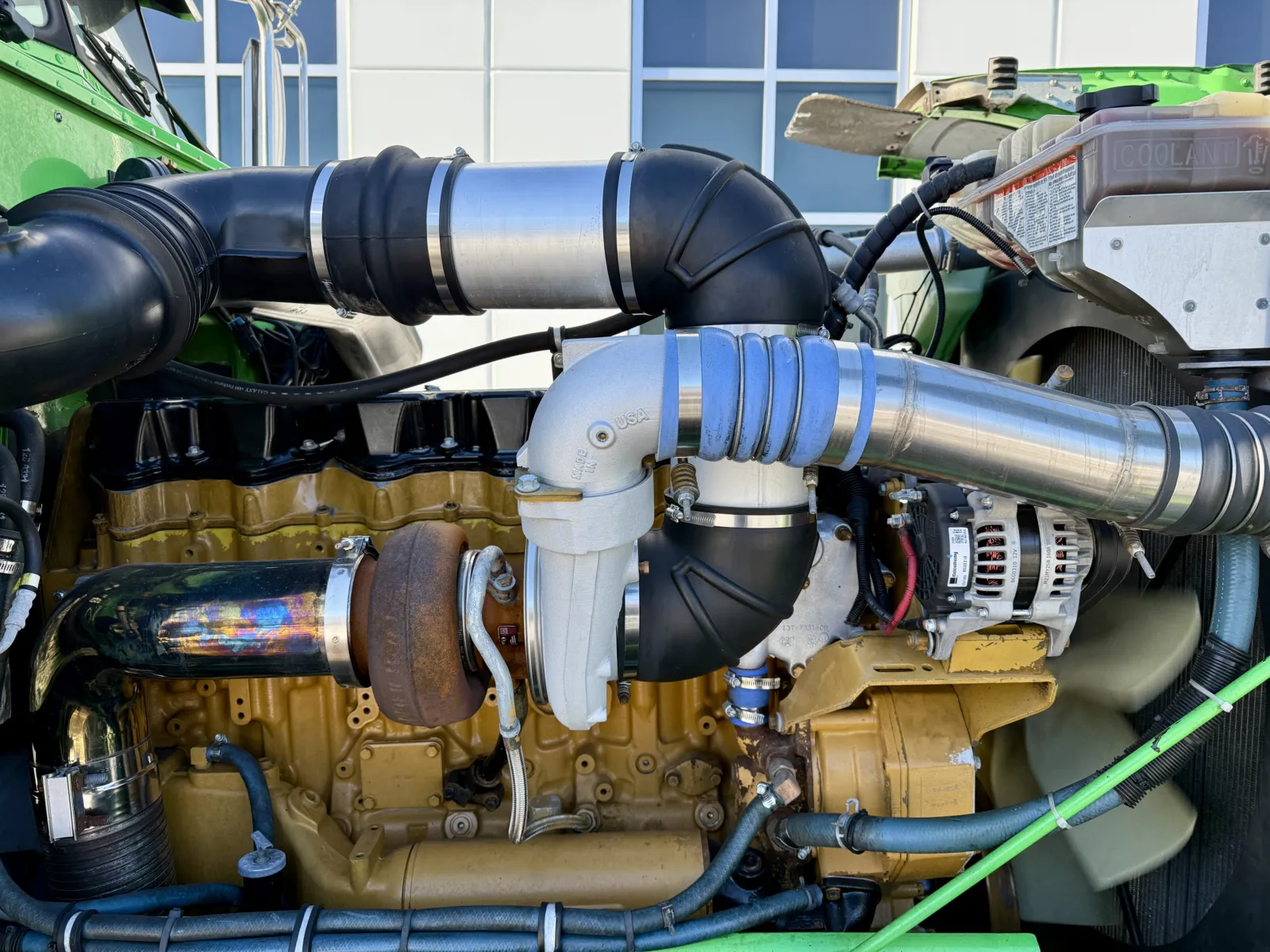 2019 Peterbilt 389 - image 13