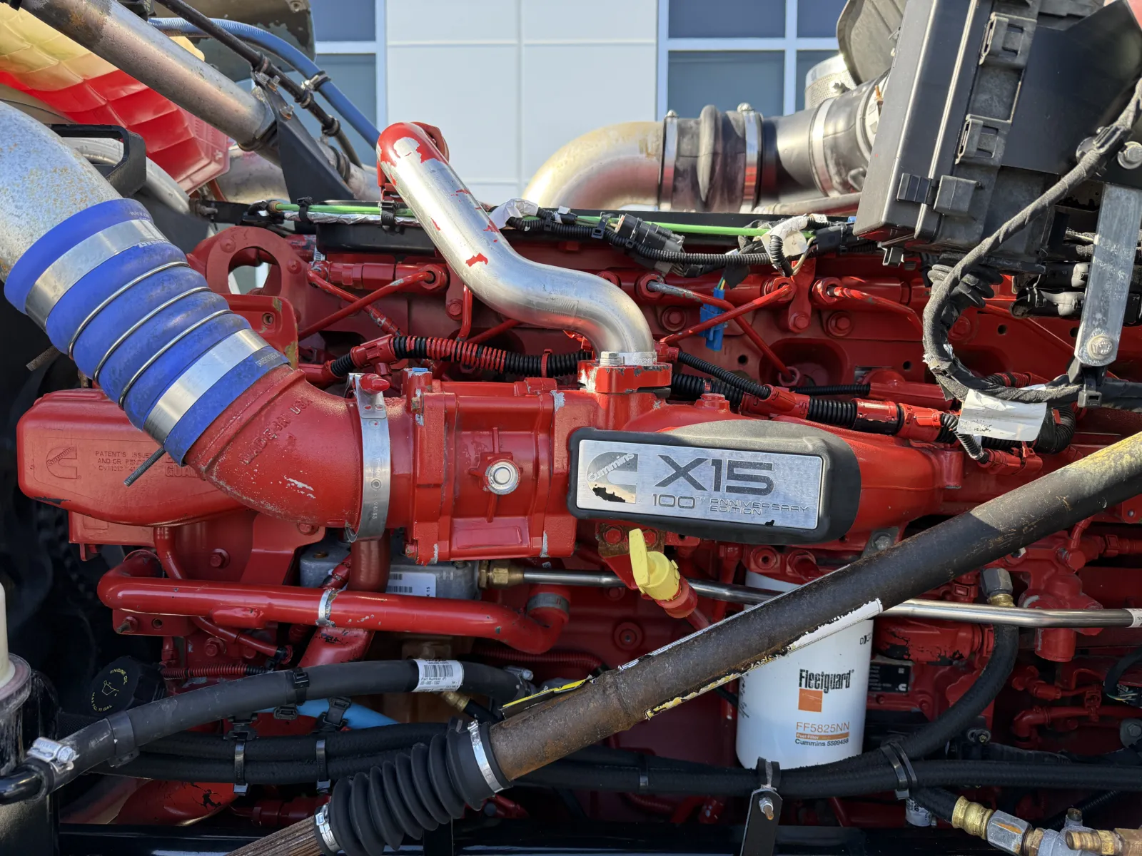 2020 Kenworth W900 - image 12