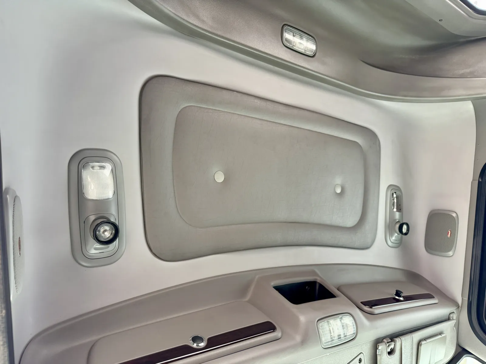 2015 Peterbilt - image 21