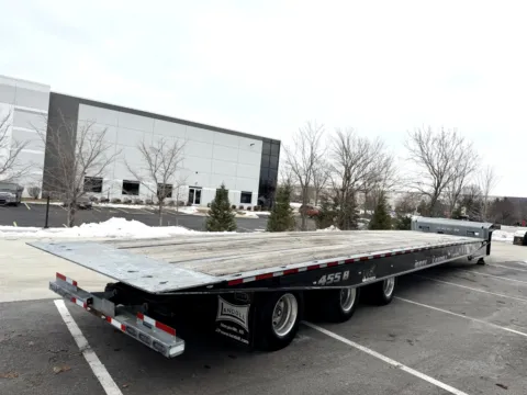More photos of 2019 LANDOLL 455B at Forge Truck Centers - Illinois, IL