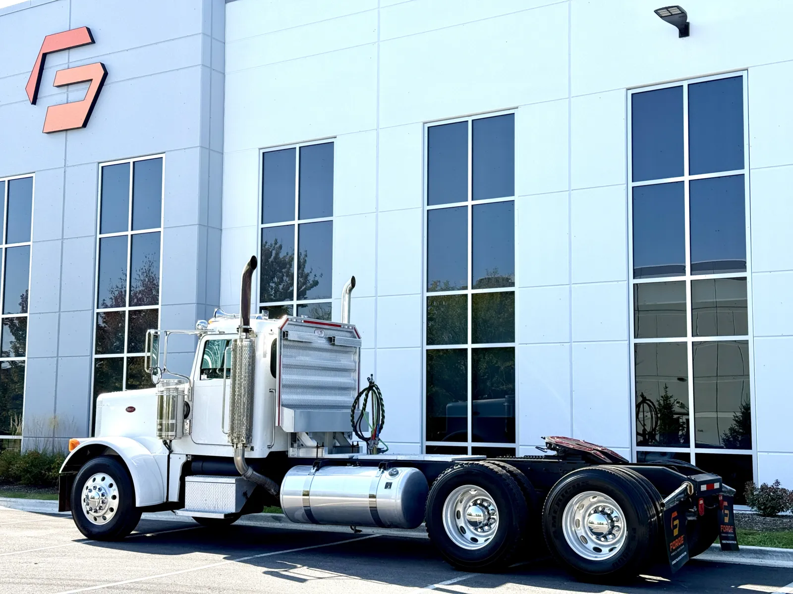 2007 Peterbilt - image 6