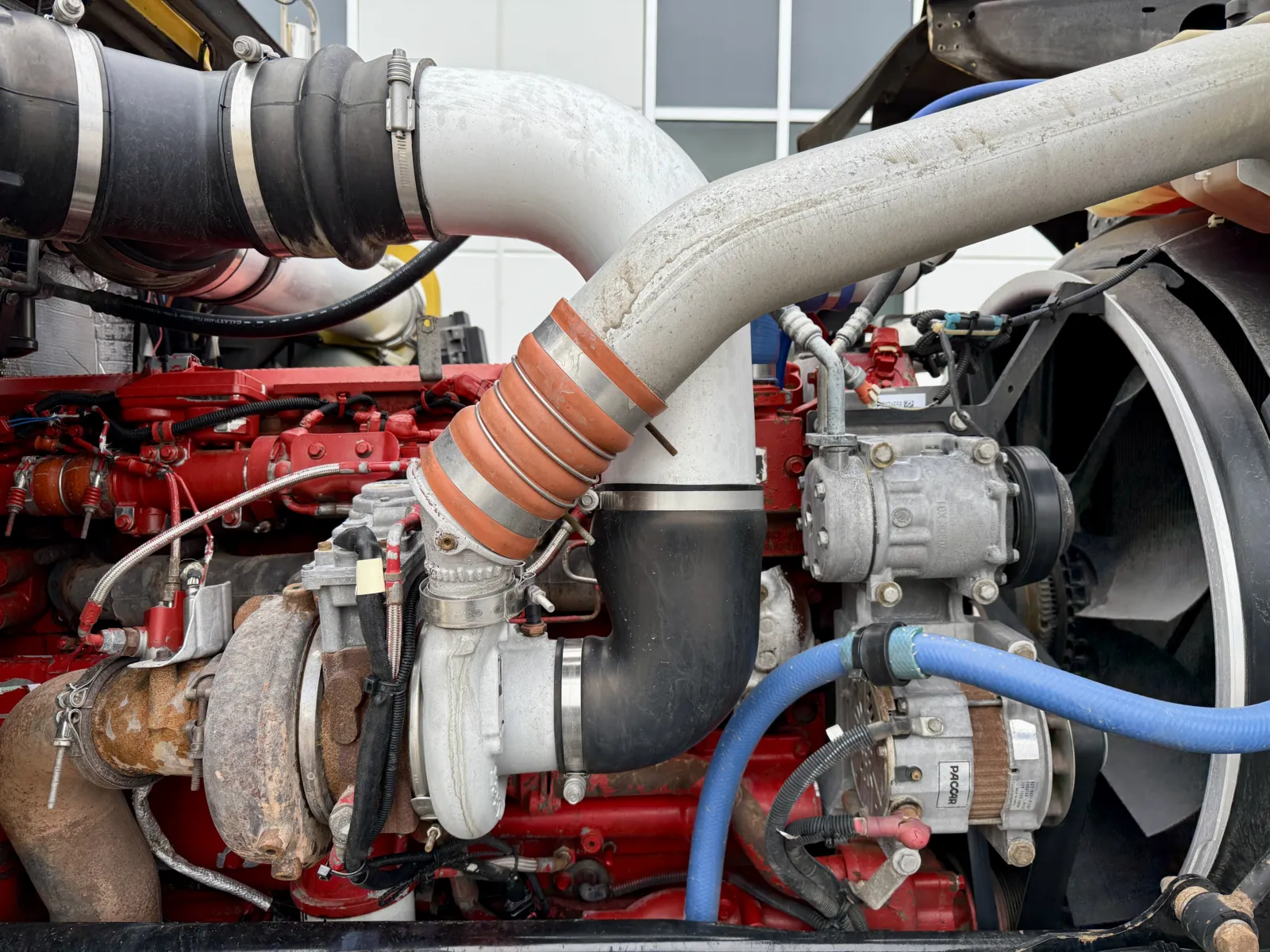 2014 Kenworth W900 - image 13