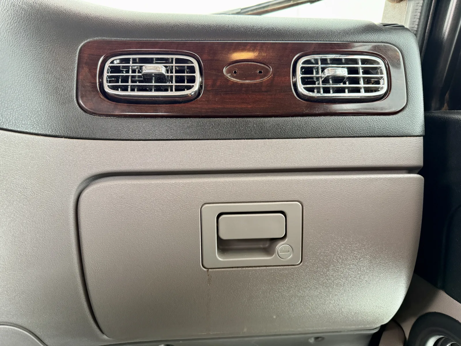 2016 Peterbilt 389 - image 19