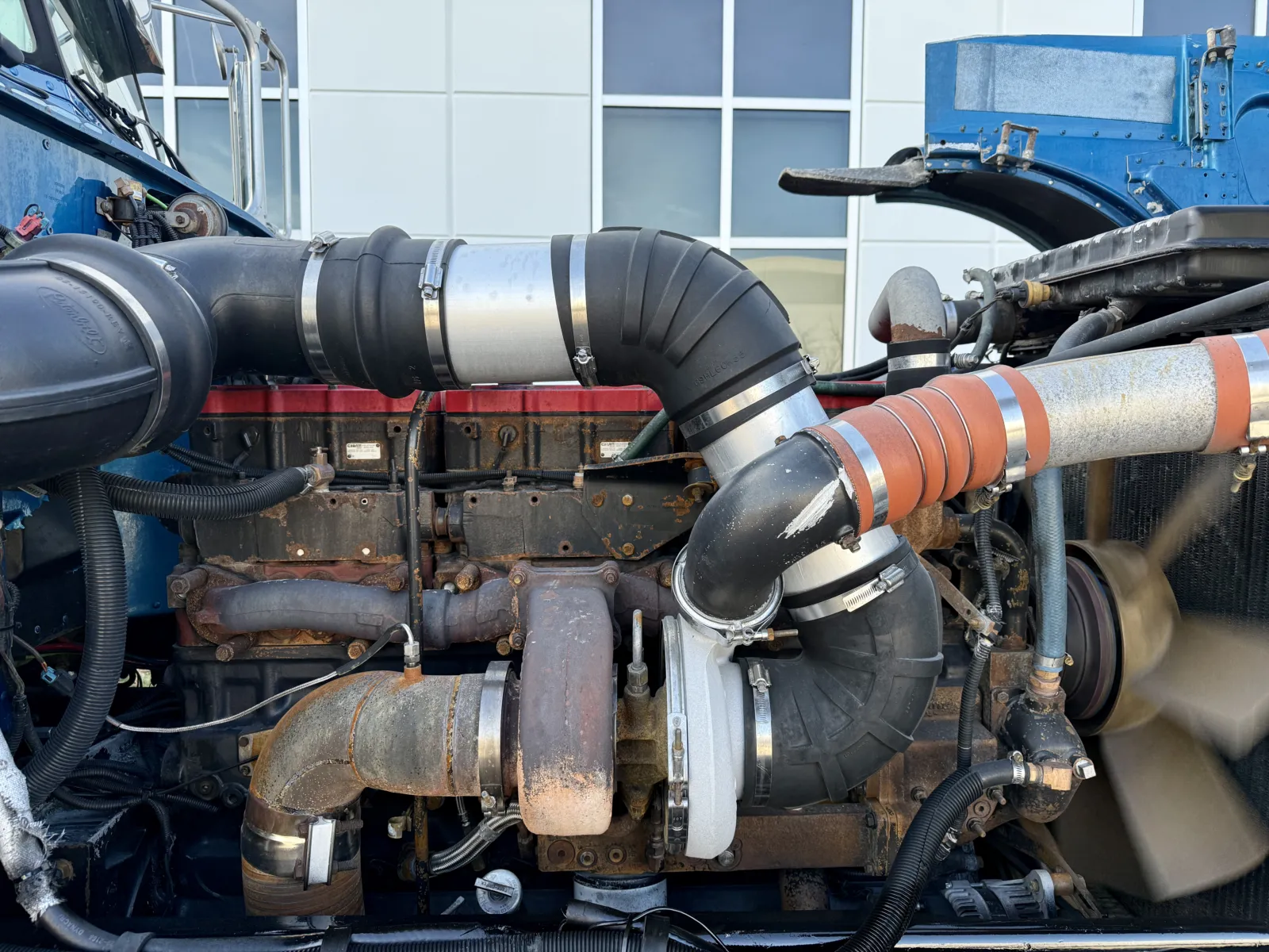 2005 Peterbilt - image 13