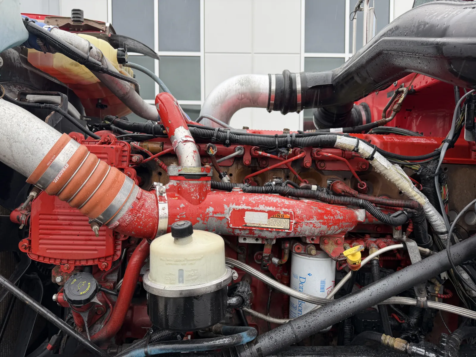 2012 Peterbilt - image 12