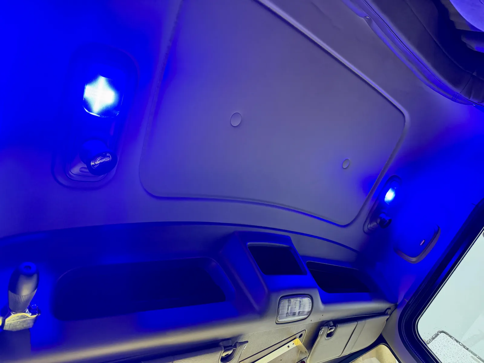 2014 Peterbilt 389 - image 20