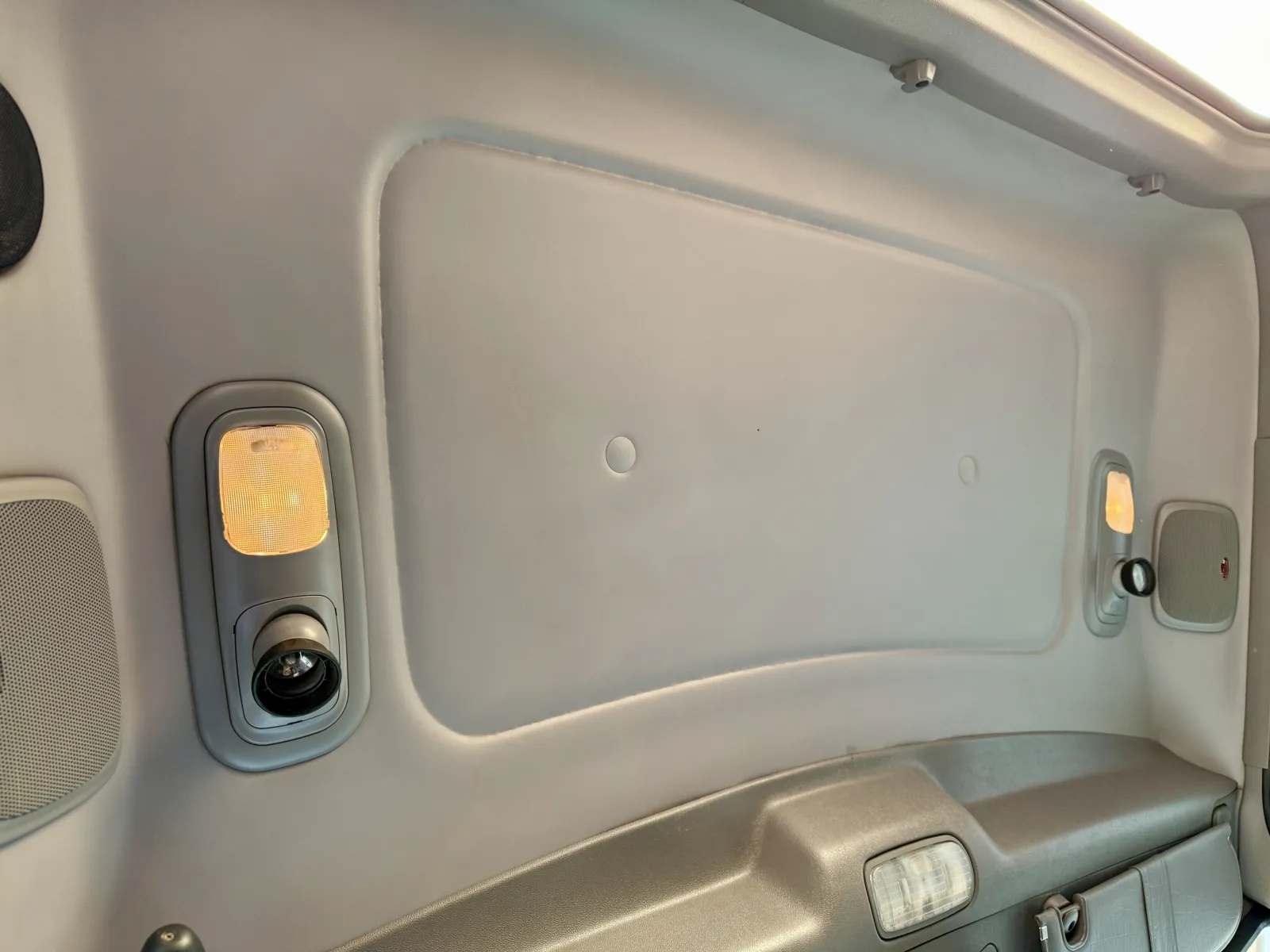 2017 Peterbilt 389 - image 21