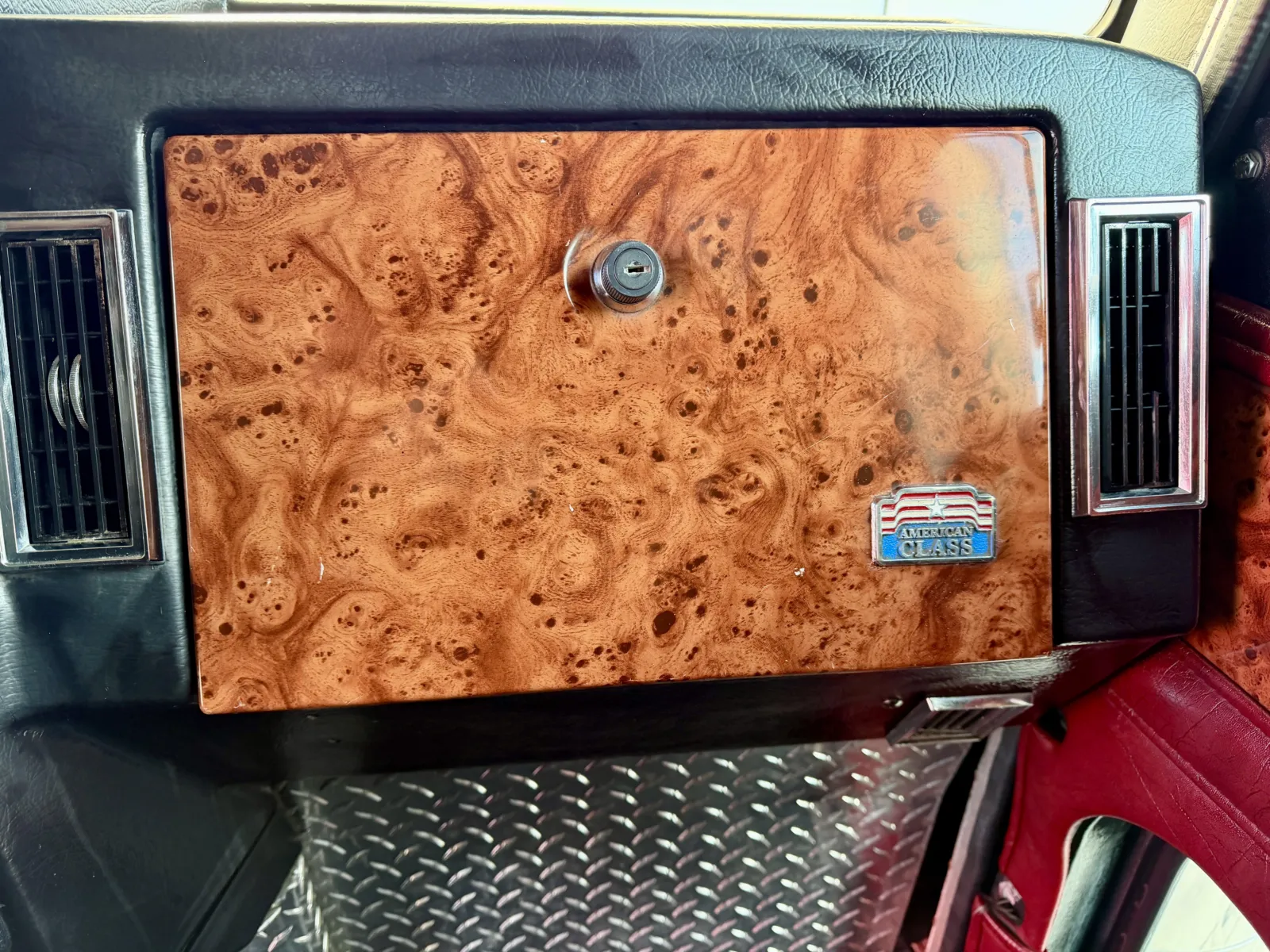 1998 Peterbilt - image 18