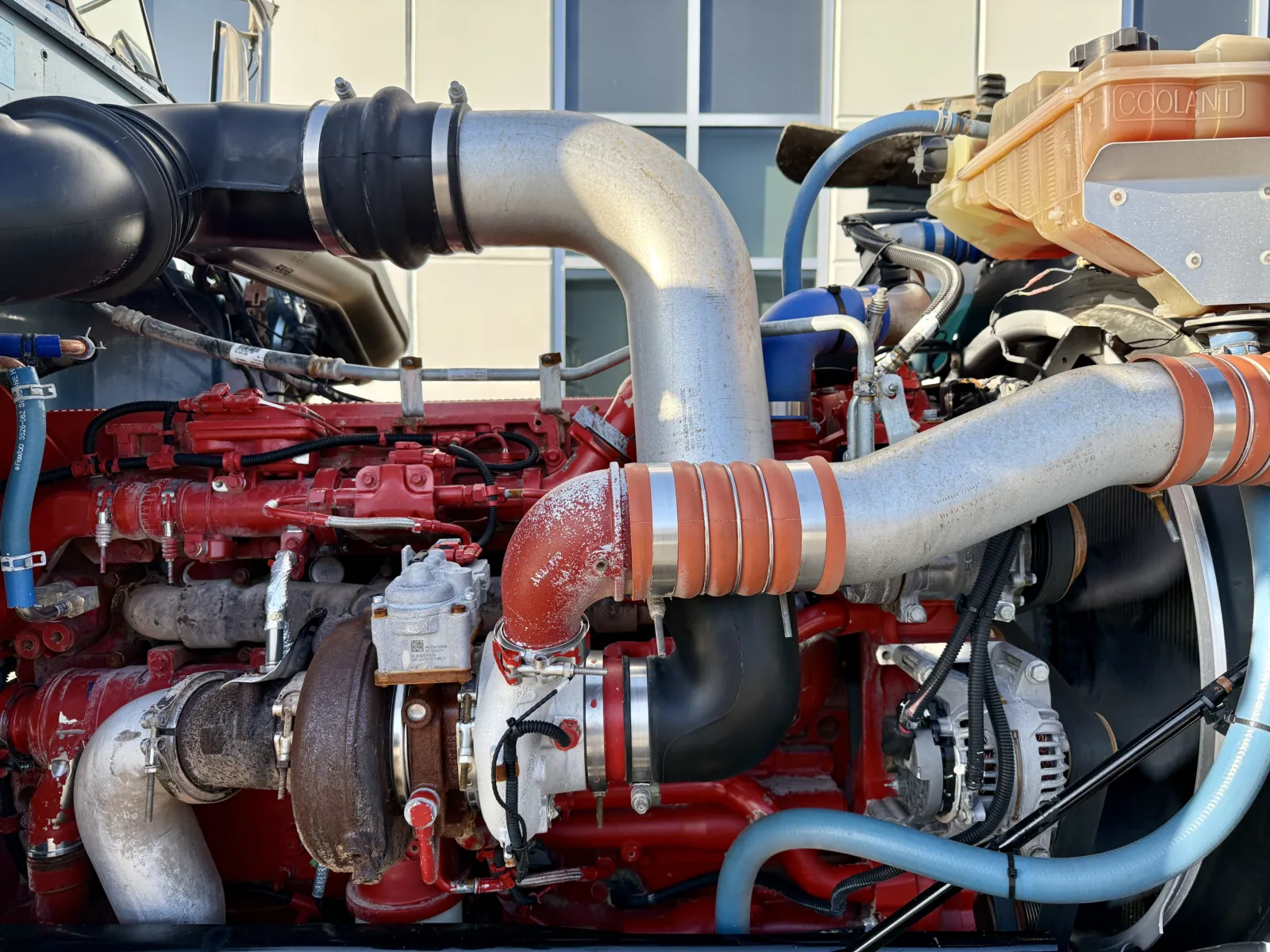 2018 Peterbilt 389 - image 13