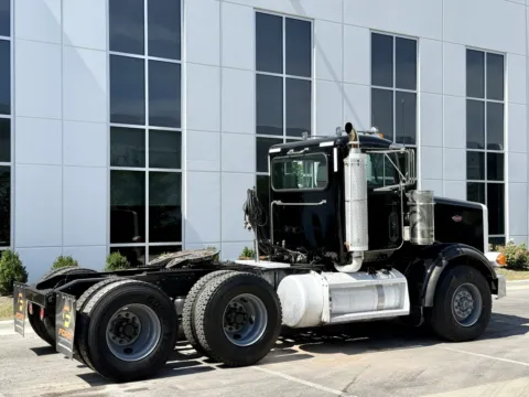 More photos of 2003 PETERBILT 357 at Forge Truck Centers - Illinois, IL