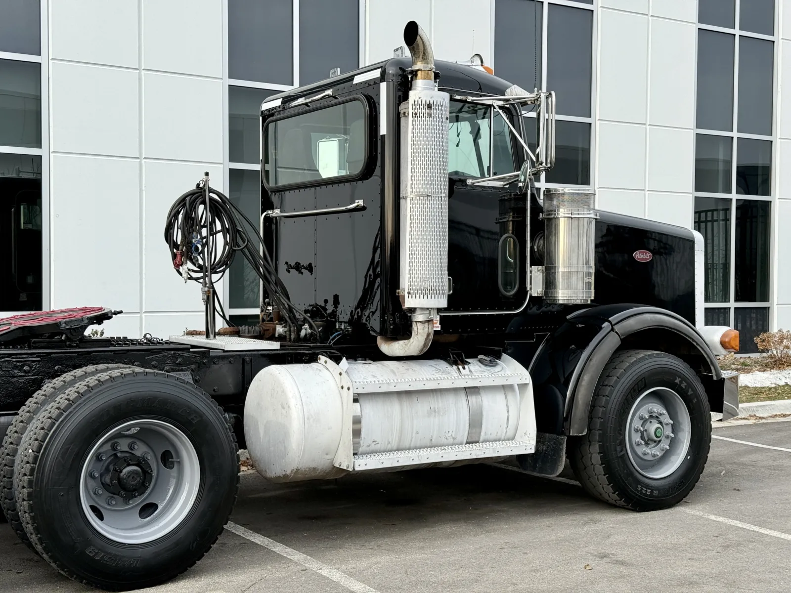 2003 Peterbilt - image 7