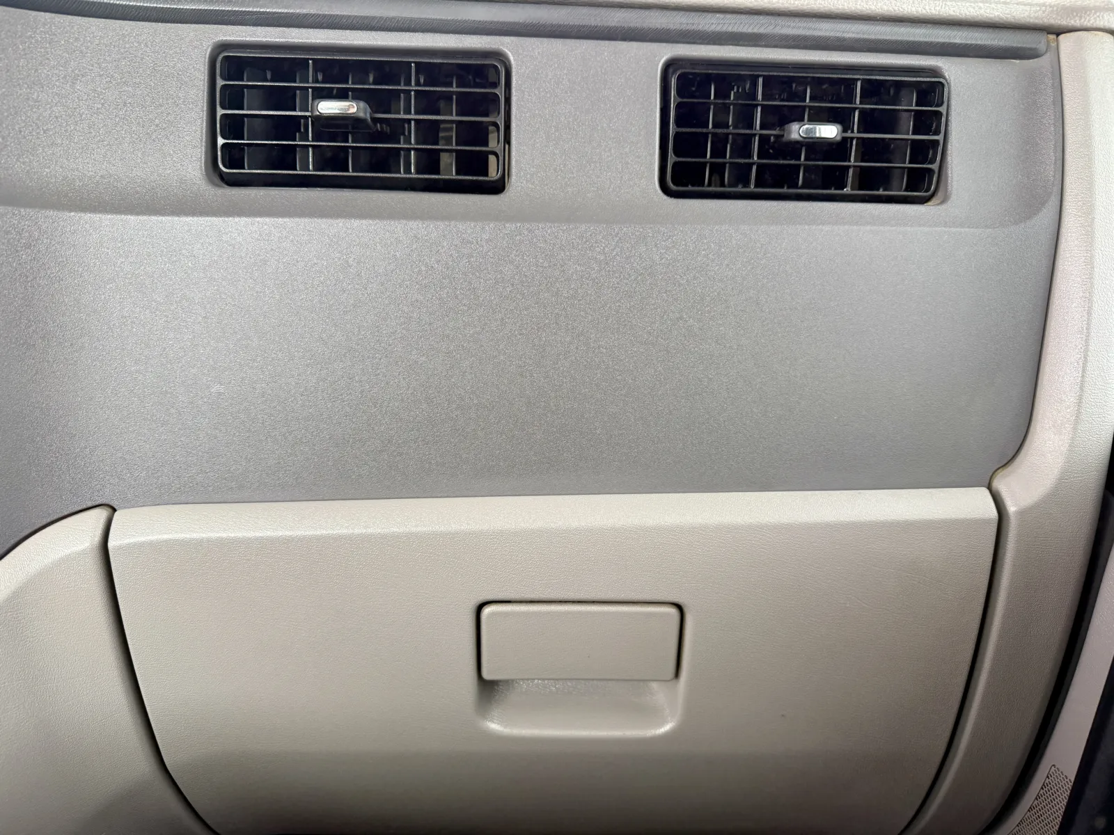 2016 Peterbilt 567 - image 19