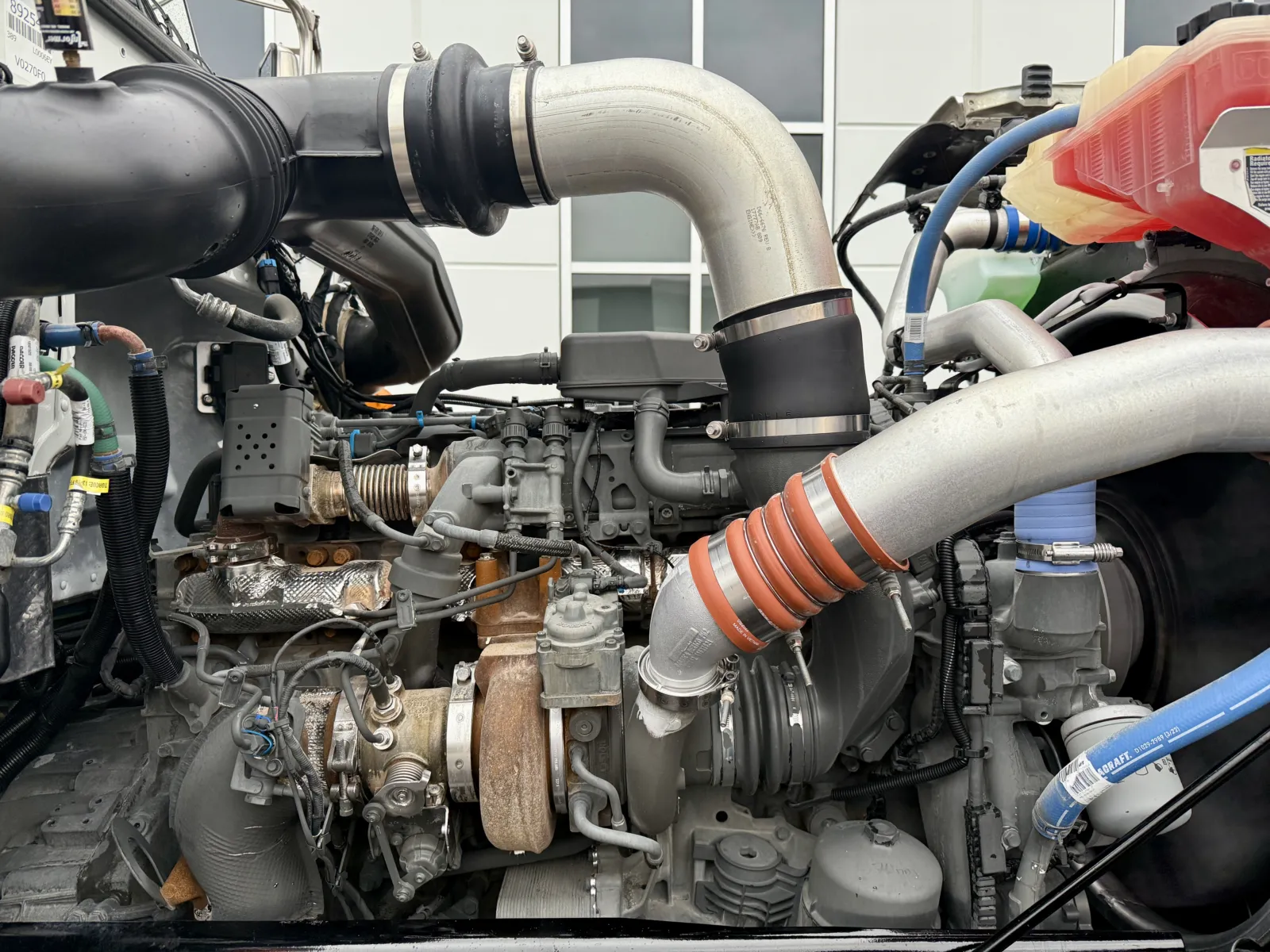 2023 Peterbilt 389 - image 12