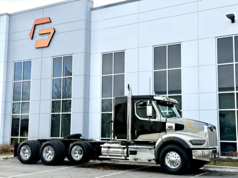 Photos of 2023 WESTERN STAR 4900 for sale in New Lenox, IL at Forge Truck Centers - Illinois