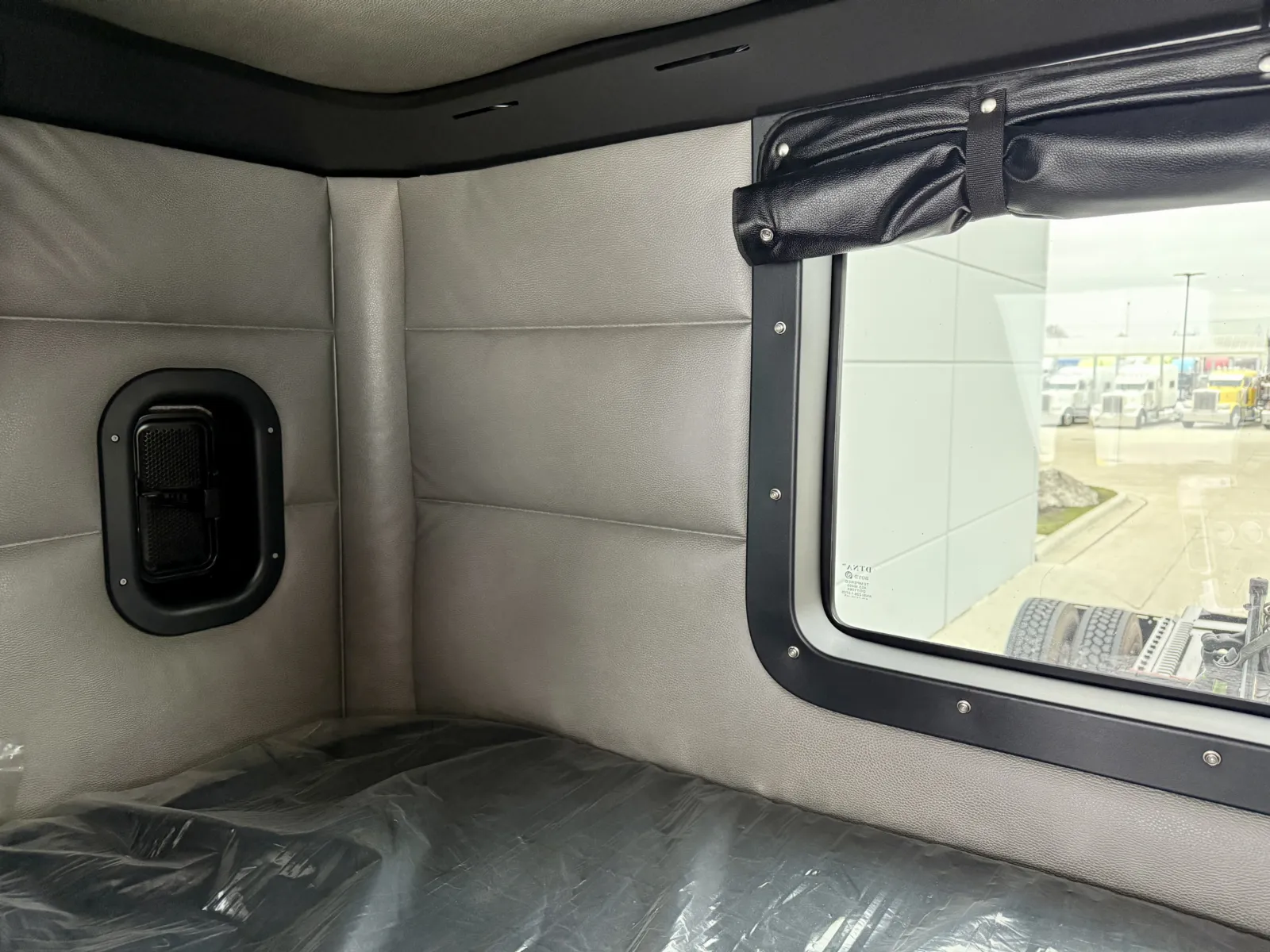 2023 Western Star 4900 - image 22