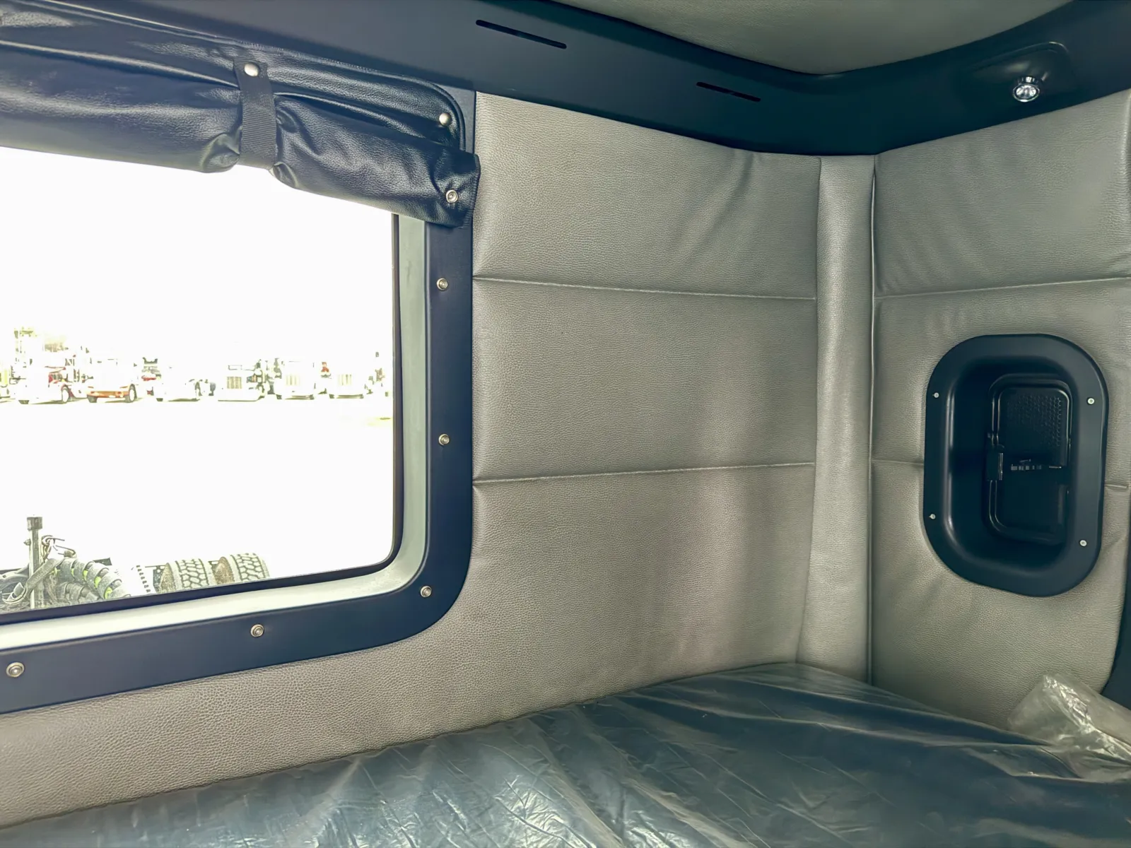 2023 Western Star 4900 - image 24