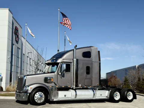 2020 FREIGHTLINER CORONADO for sale in New Lenox, IL