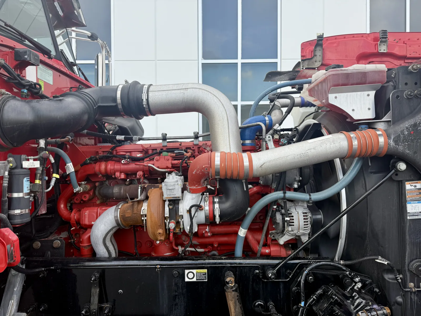 2019 Peterbilt 389 - image 13