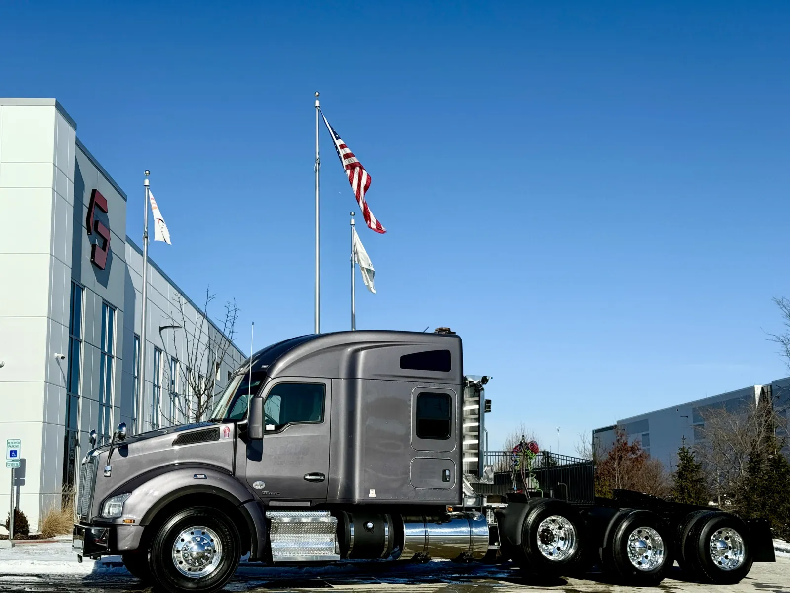 2019 KENWORTH T880