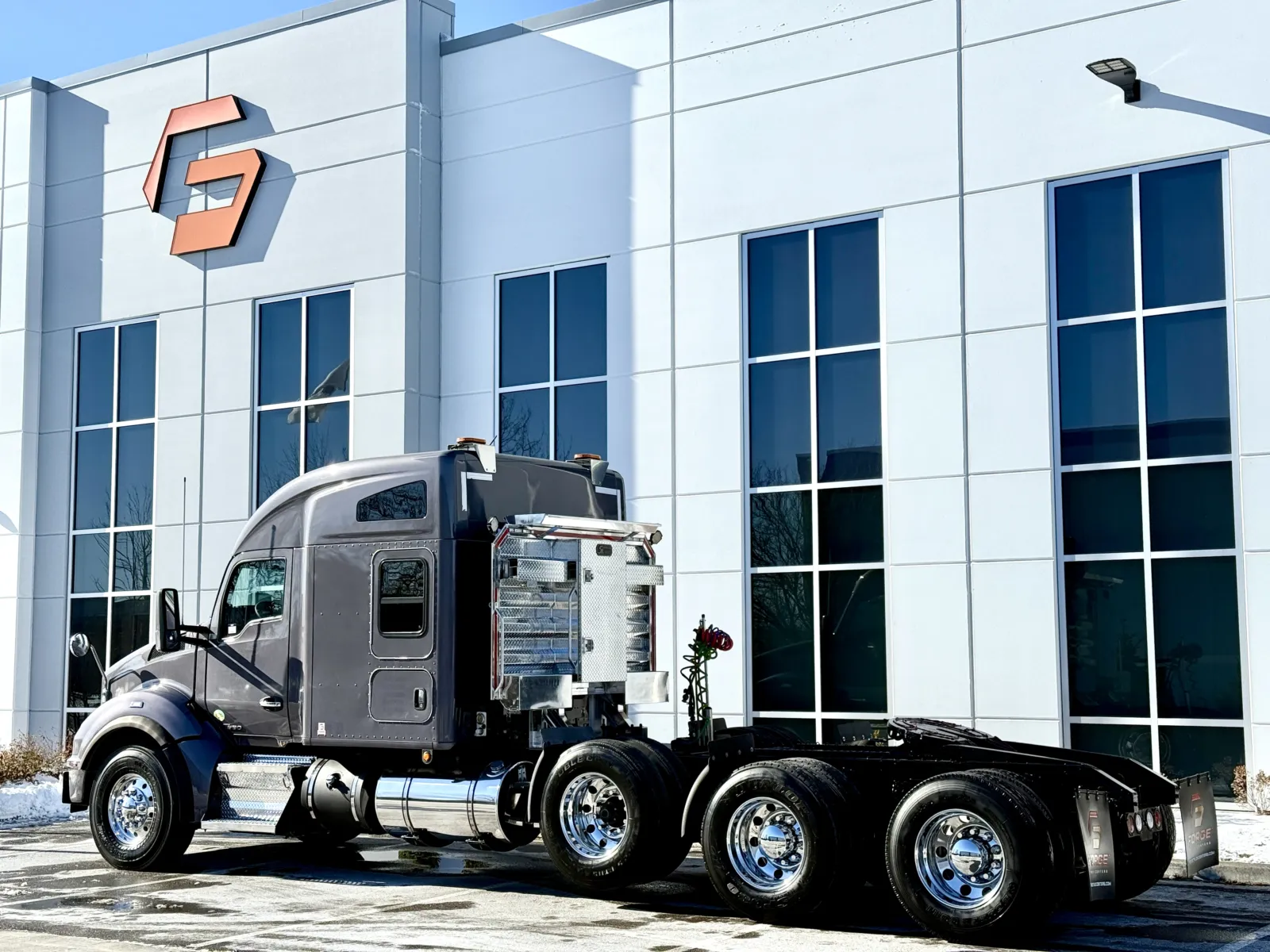 2019 Kenworth T880 - image 6