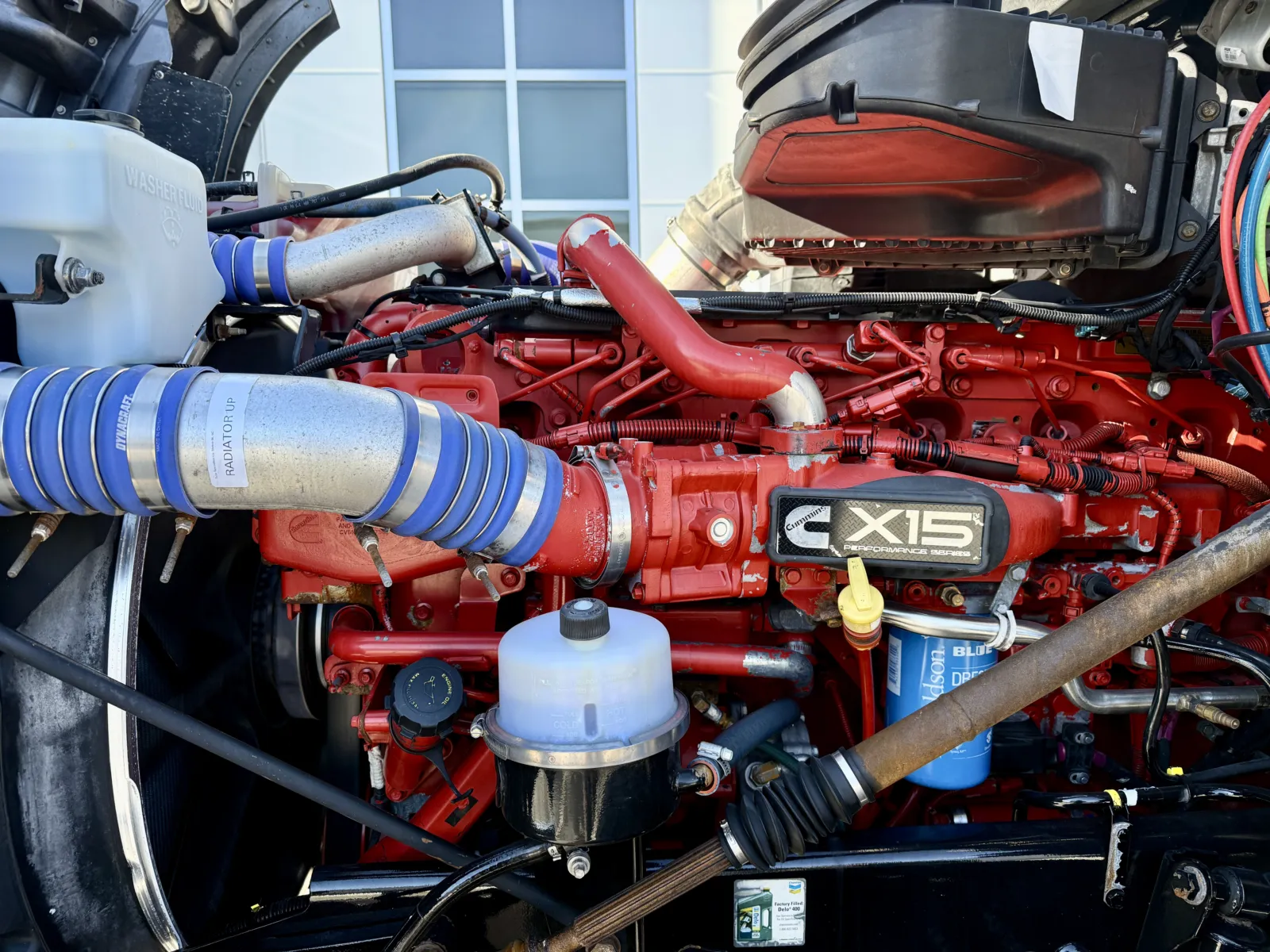 2019 Kenworth T880 - image 12