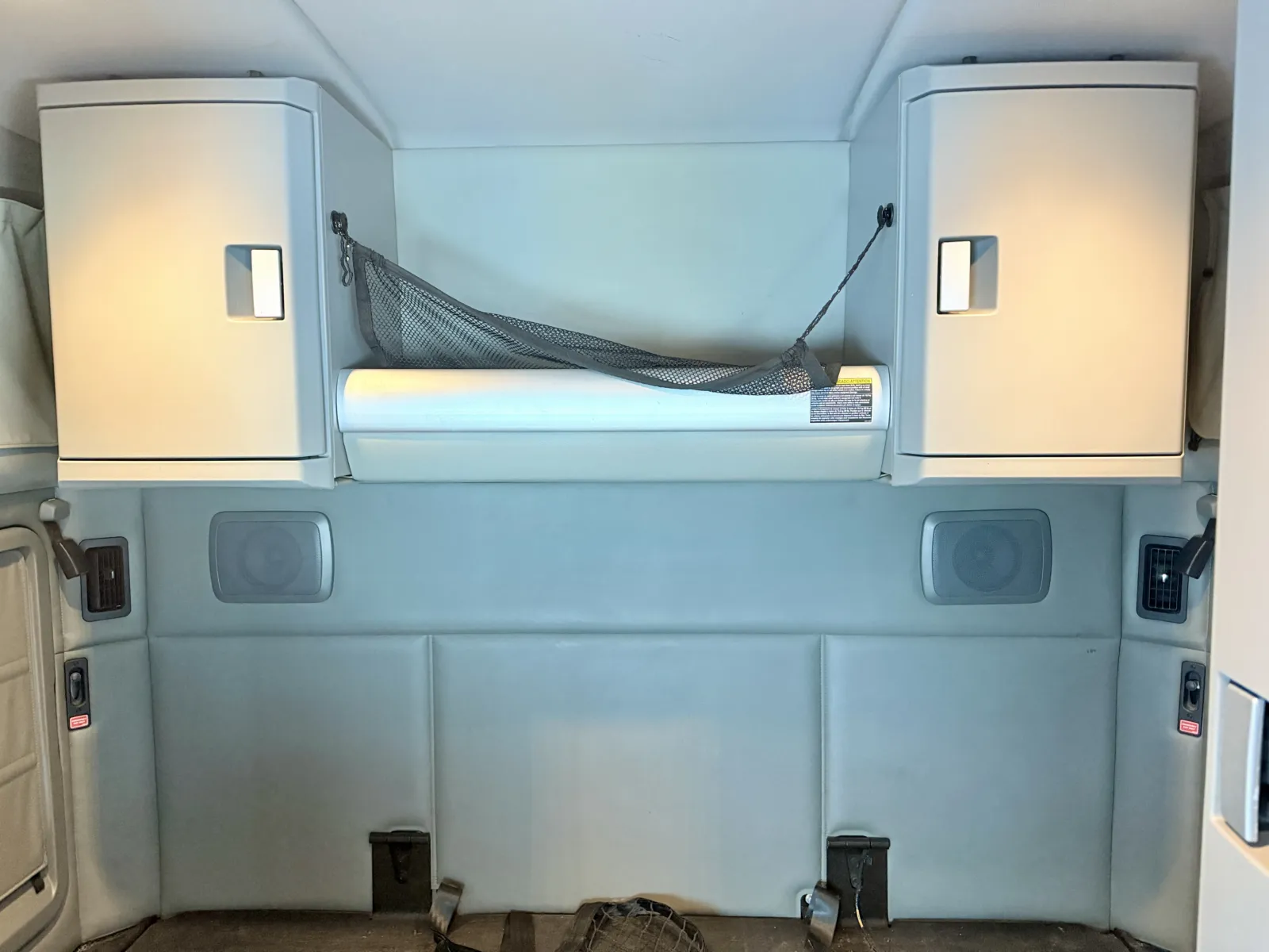 2019 Kenworth T880 - image 23