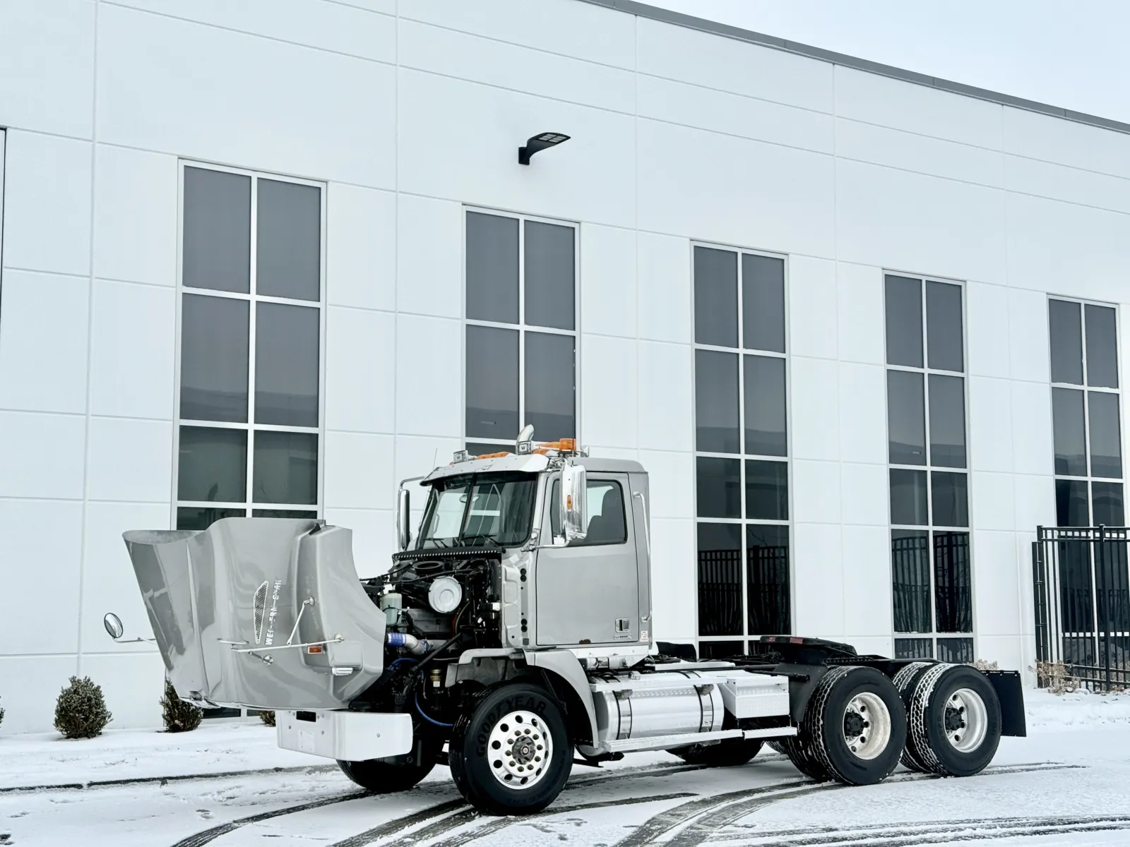 2017 Western Star - image 10