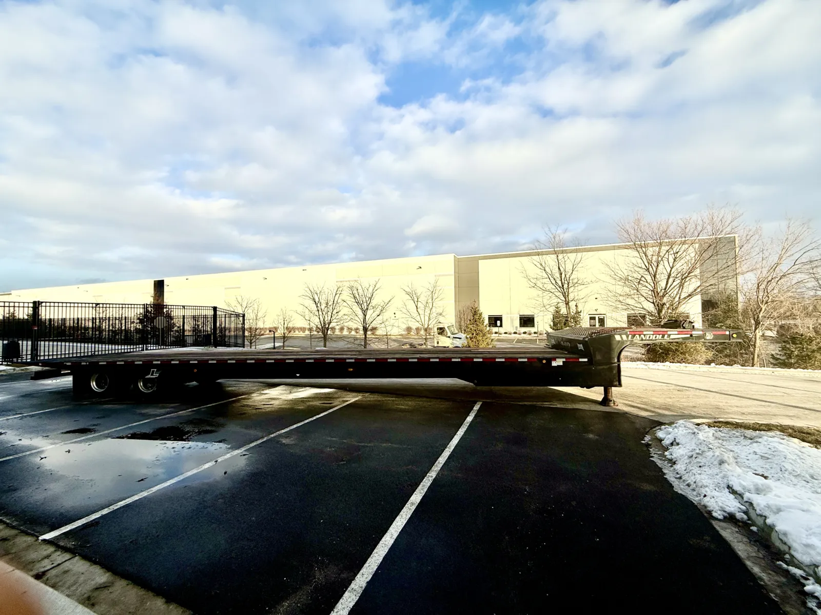 2014 Landoll - image 3