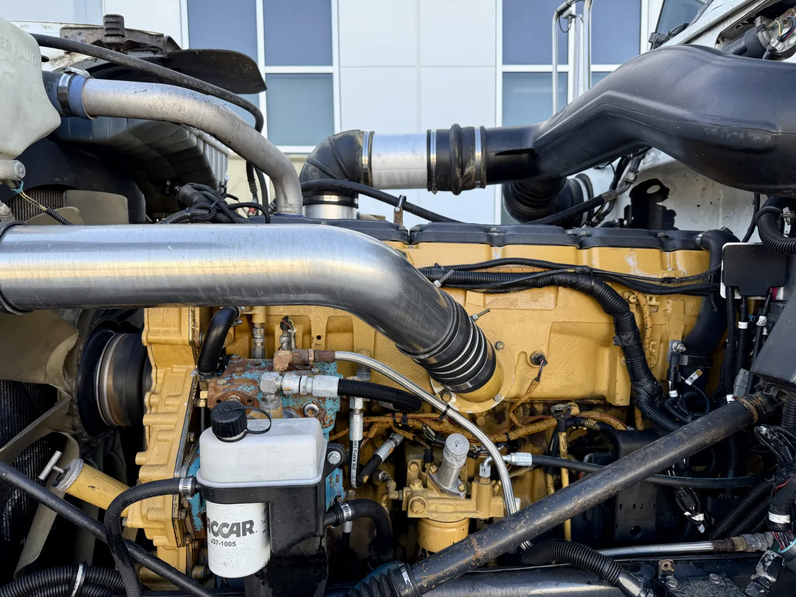 2014 Peterbilt - image 12