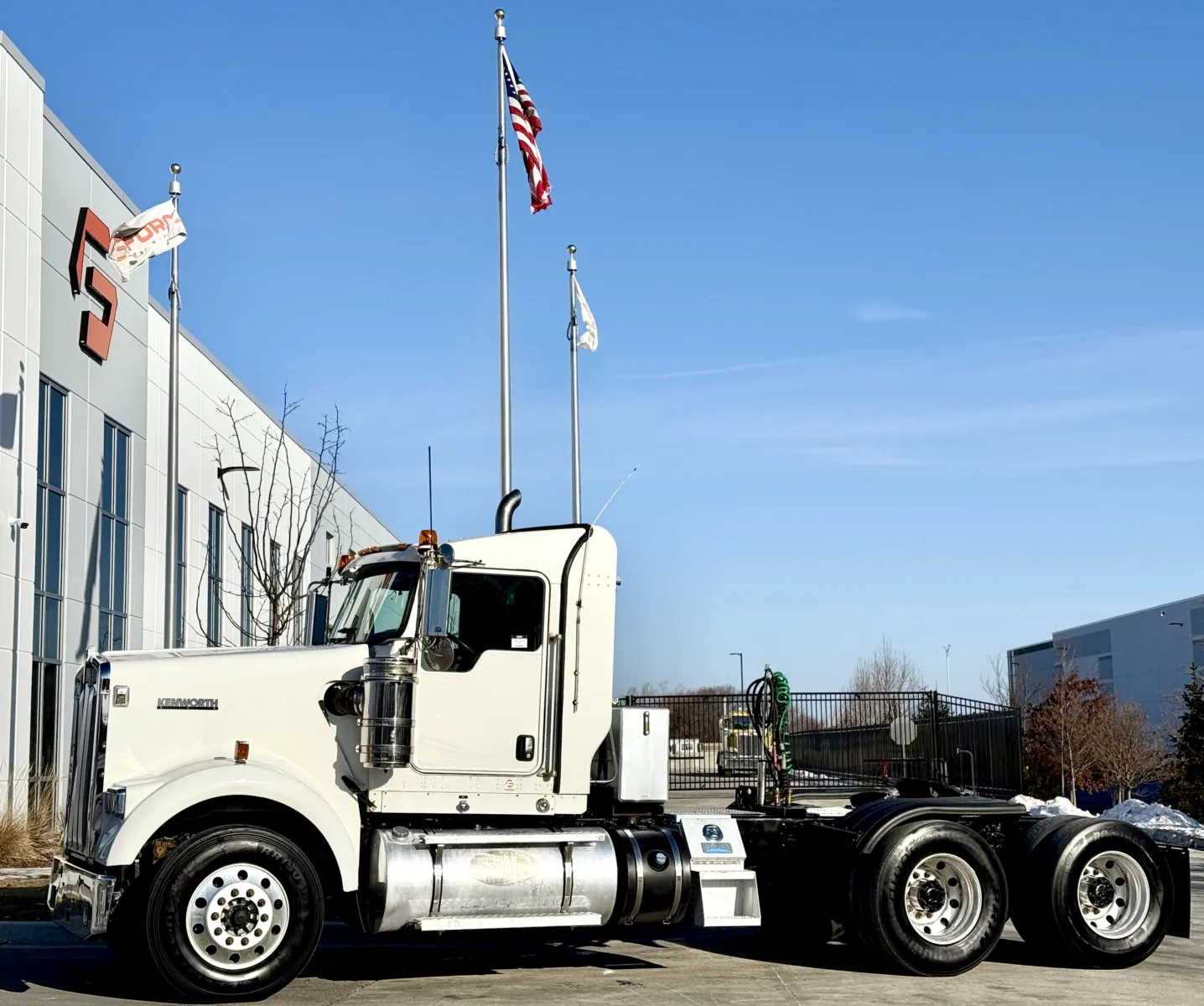 2020 KENWORTH W900 for sale in New Lenox, IL