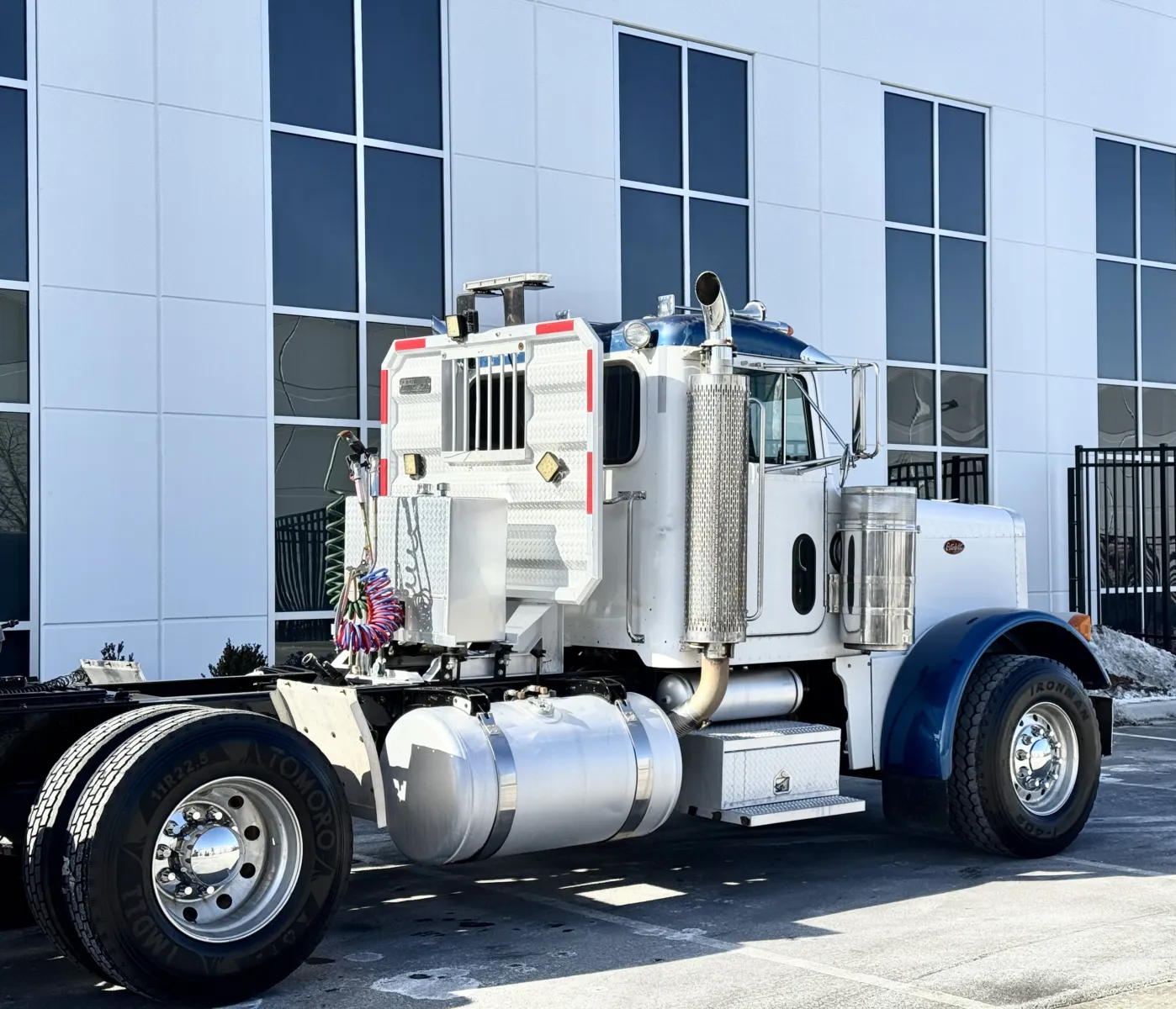 2003 Peterbilt - image 7