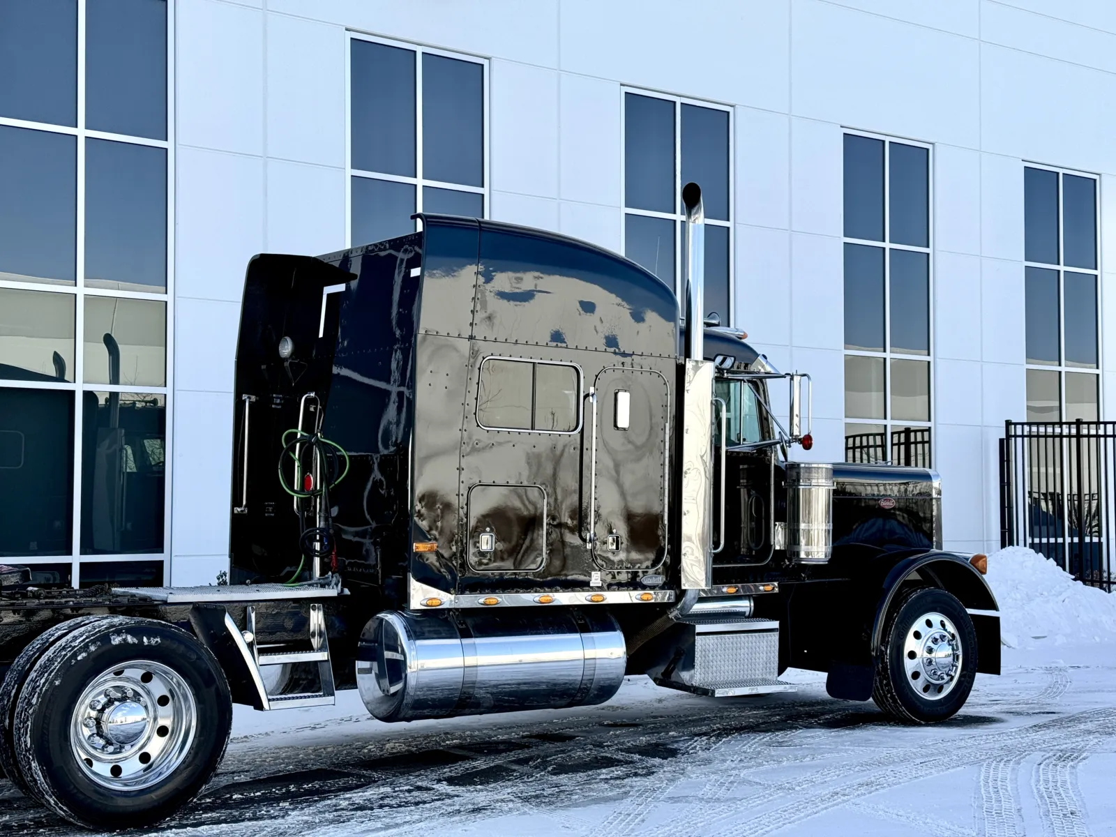 1999 Peterbilt - image 7