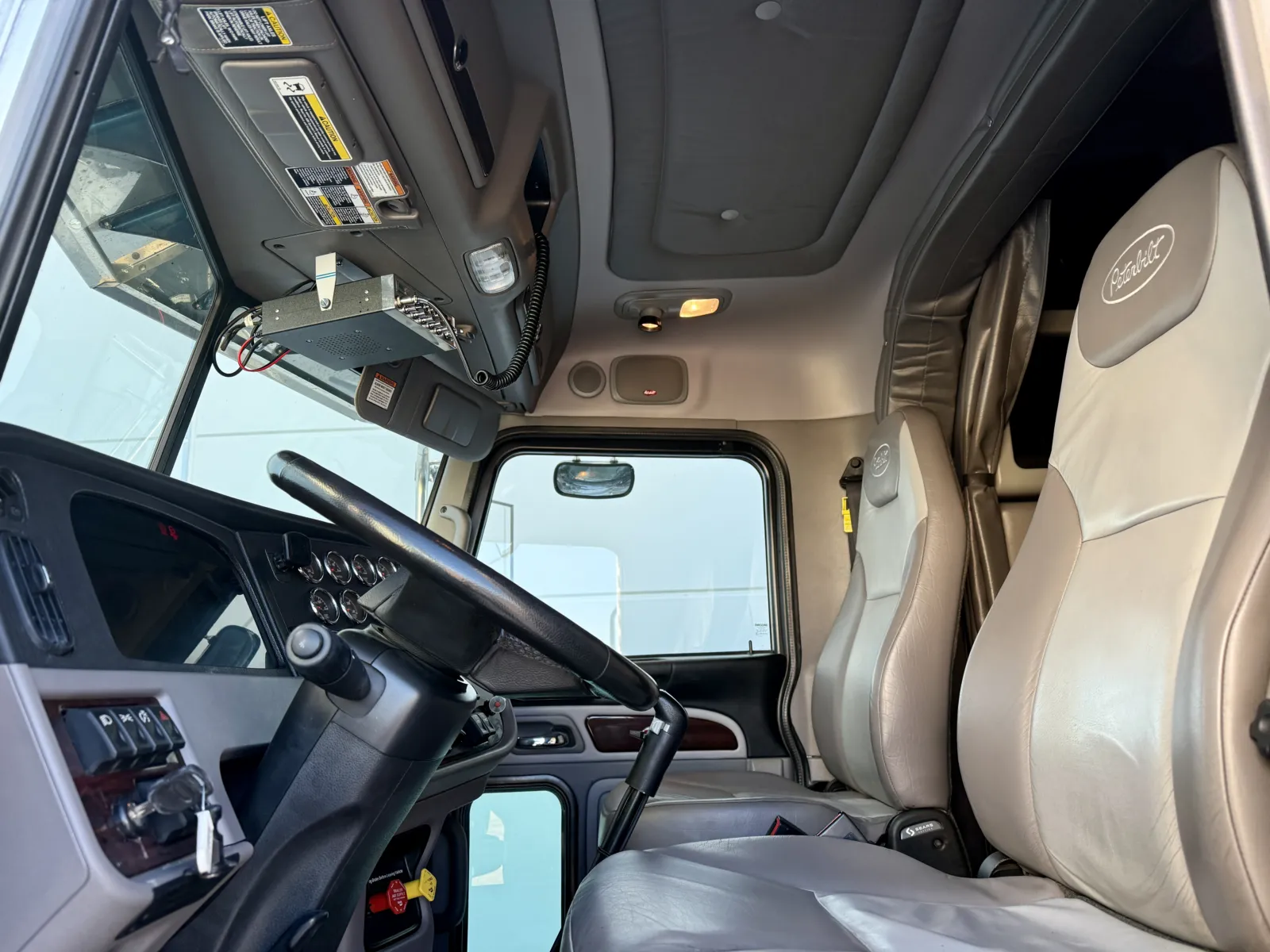 2024 Peterbilt 389 - image 14