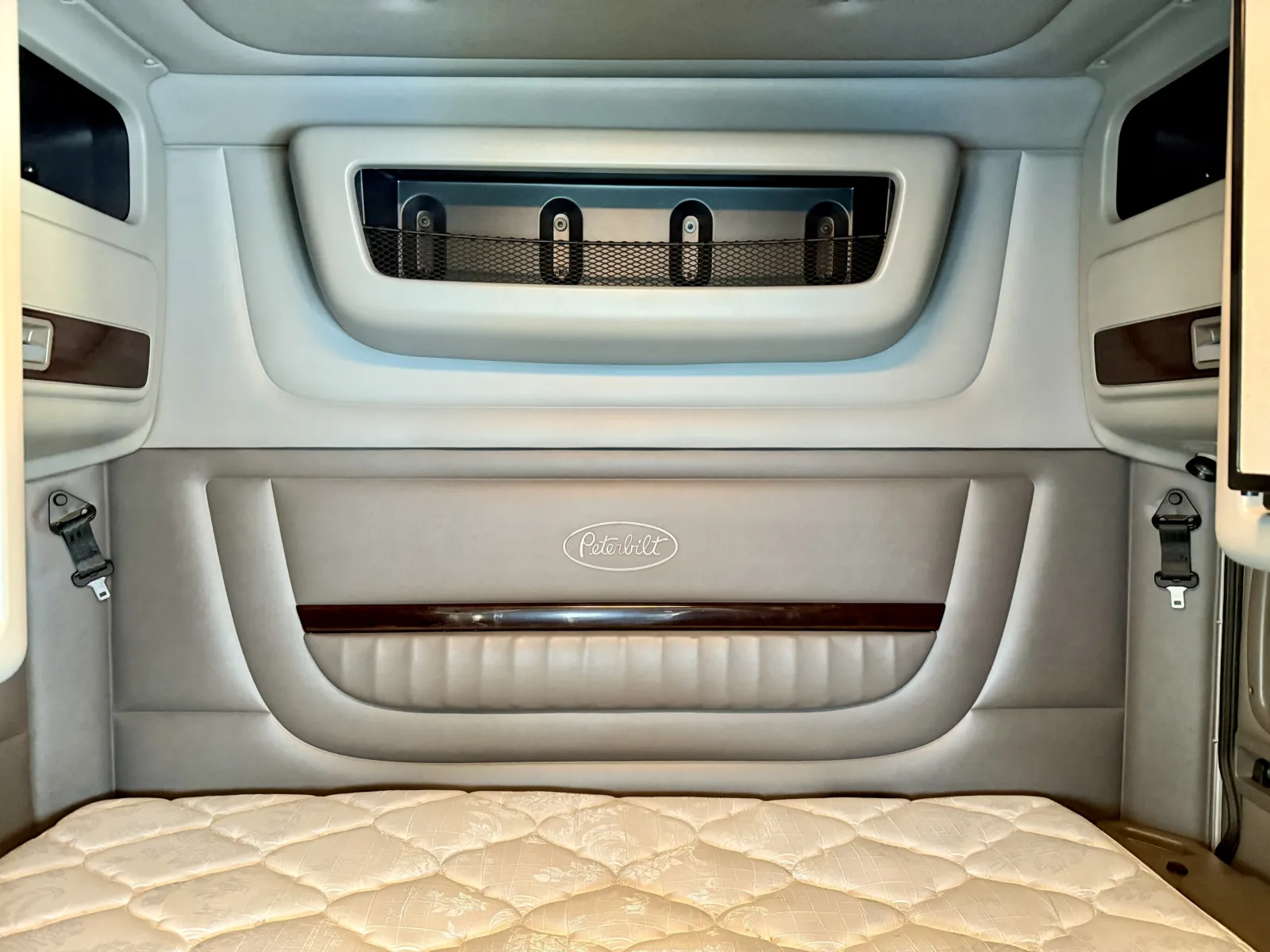 2024 Peterbilt 389 - image 23