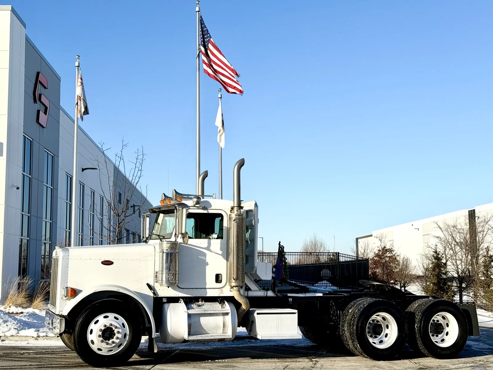2006 PETERBILT 379 for sale in New Lenox, IL